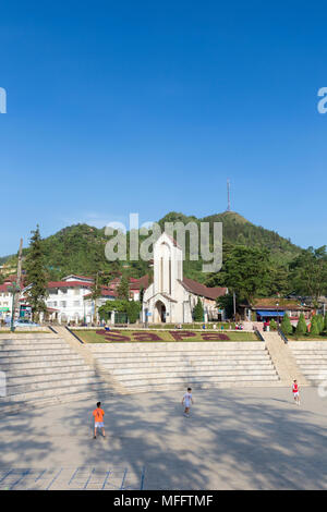 La place principale de la ville de Sapa, SAPA, Vietnam Banque D'Images