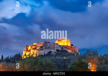 La colline de l'Acropole et le Parthénon à Athènes, Grèce Banque D'Images