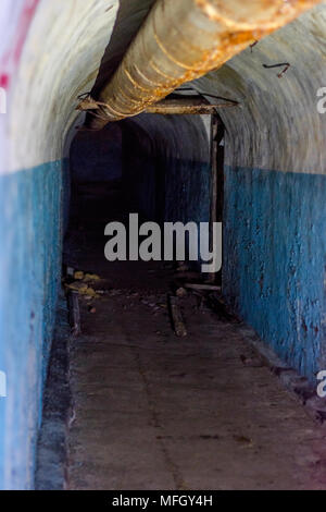 Vieux bunkers soviétique à Tbilissi, Géorgie souterrain Banque D'Images