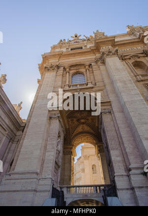 Une partie de la cathédrale de Saint Pierre à Rome, Italie Banque D'Images