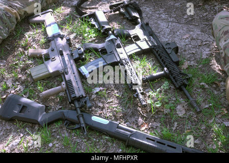 Assault rifles militaire Banque D'Images