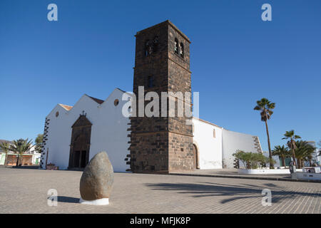 Église Notre Dame de Candelaria à La Oliva sur l'île volcanique de Fuerteventura, Iles des Canaries, l'Atlantique, l'Europe Banque D'Images