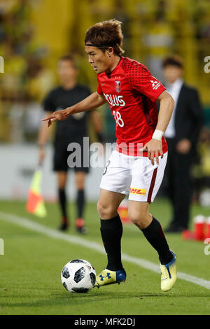 Chiba, Japon. Apr 25, 2018. /Daisuke Kikuchi (REDS) Football/soccer : 2018 J1 match de championnat entre Kashiwa Reysol 1-0 Urawa Red Diamonds à SANKYO FRONTIER Kashiwa Stadium à Chiba, Japon . Credit : Yusuke Nakanishi/AFLO SPORT/Alamy Live News Banque D'Images