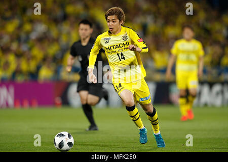Chiba, Japon. Apr 25, 2018. Junya Ito (Reysol) Football/soccer : 2018 J1 match de championnat entre Kashiwa Reysol 1-0 Urawa Red Diamonds à SANKYO FRONTIER Kashiwa Stadium à Chiba, Japon . Credit : Yusuke Nakanishi/AFLO SPORT/Alamy Live News Banque D'Images