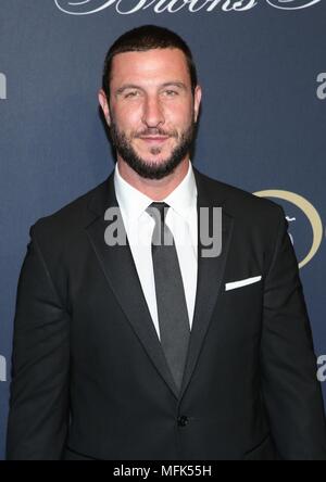 New York, NY, USA. Apr 25, 2018. Pablo Schreiber aux arrivées de Brooks Brothers Black-Tie Événement bicentenaire, Jazz at Lincoln Center's Frederick P. Rose Hall, New York, NY Le 25 avril 2018. Credit : Andres Otero/Everett Collection/Alamy Live News Banque D'Images