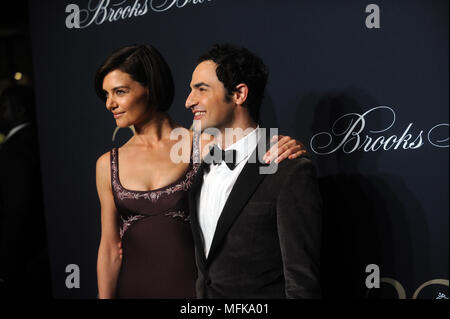 NEW YORK, NY - 25 avril : Zac Posen, Katie Holmes assiste à la célébration du Bicentenaire Brooks Brothers le 25 avril 2018 à New York. People : Zac Posen, Katie Holmes Banque D'Images