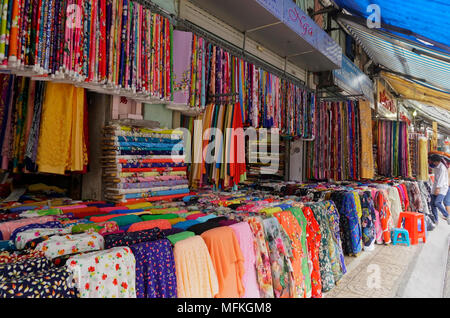 Soai Lam Kinh, marché tissu Chinatown Business, Ho Chi Minh City Saigon, Vietnam ; Banque D'Images