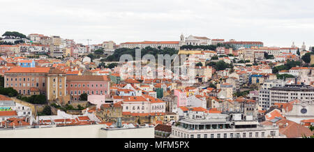 Belle vue panoramique sur Lisbonne, Portugal. Lisbonne est la grande ville la plus à l'Europe et la septième ville la plus visitée en Europe du Sud Banque D'Images