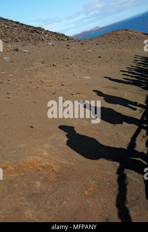 Explorer l'Isla Bartolome, la beauté classique des Galapagos. Banque D'Images