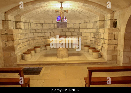 Crypte sous l'église de Saint Joseph, en dessous de l'habitat troglodytique de la Sainte Famille de Nazareth, Israël Banque D'Images