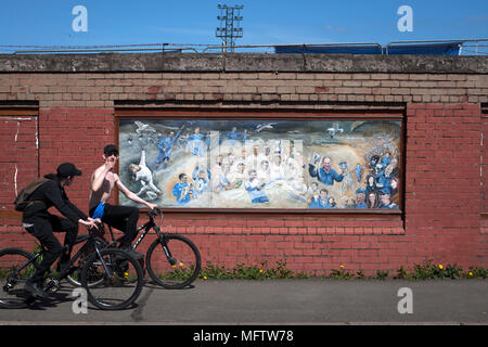 Une vue extérieure le Terregles Street fin de Palmerston Park, Dumfries avant de reine du Midi a accueilli un Dundee United en championnat écossais. La maison a joué dans le même sol depuis sa création en 1919. Queens a remporté le match 3-0 vu par une foule de 1 531 spectateurs. Banque D'Images