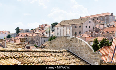 Architecture de la vieille ville de Dubrovnik, en Croatie. Vue depuis les remparts Banque D'Images