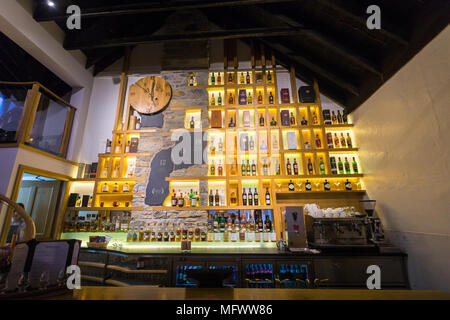 Bar dans le whisky glenfiddich Distillery, Speyside, en Ecosse UK Banque D'Images