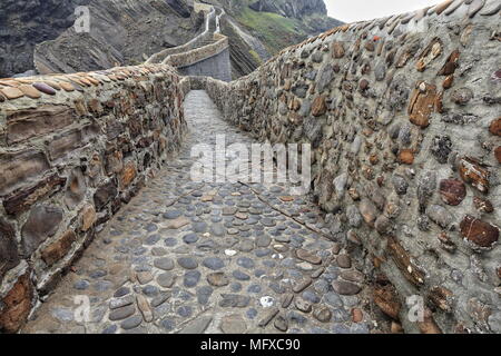 Montée des marches en pierre 241 îlots San Juan de Gaztelugatxe ermitage sur top en Espagne.s Pays Basque-vraie vie d' emplacement dans séries télé Jeu de thro Banque D'Images