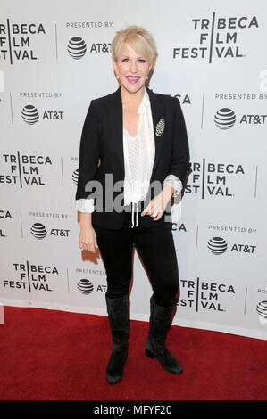 NEW YORK, NY - 23 avril : le chanteur d'opéra Joyce DiDonato assiste à la projection de "tous les actes de la vie" au cours de la 2018 Tribeca Film Festival au Théâtre SVA Banque D'Images