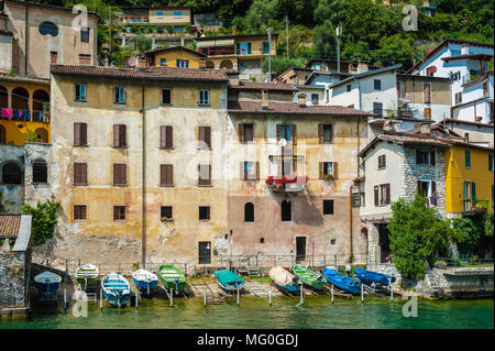 Gandria, un village, sur la rive nord du lac de Lugano, qui est au cœur de ce trimestre. Banque D'Images