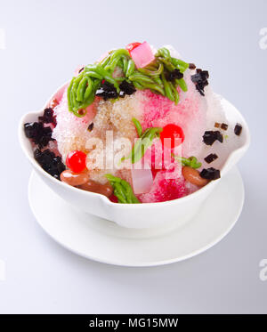 Ice kacang, dessert asiatique de shaved ice avec icecream Banque D'Images