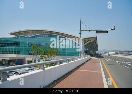 BUSAN, CORÉE DU SUD - circa 2017 MAI : l'Aéroport International de Gimhae dans la journée. Banque D'Images