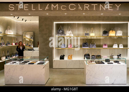 ROME ITALIE circa 2017 novembre Stella McCartney produits