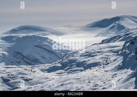 Un paysage de fjord et montagnes, l'île de Baffin, Nunavut, arctique, Canada Banque D'Images