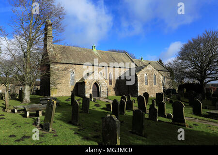 L'église paroissiale de St Giles, Bowes Village, Upper Teesdale, comté de Durham, England, UK Banque D'Images