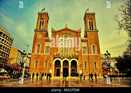 Athènes, Grèce - 18 février : Vue de la cathédrale dans la ville d'Athènes le 18 février 2018. Banque D'Images