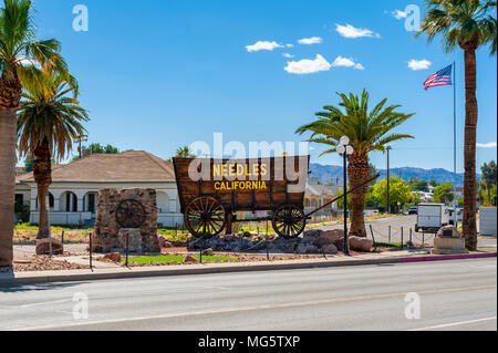 Aiguilles est une ville dans le comté de San Bernardino, Californie, USA. Il se trouve près des frontières de l'Arizona et du Nevada et a une population d'environ 4 800. Banque D'Images