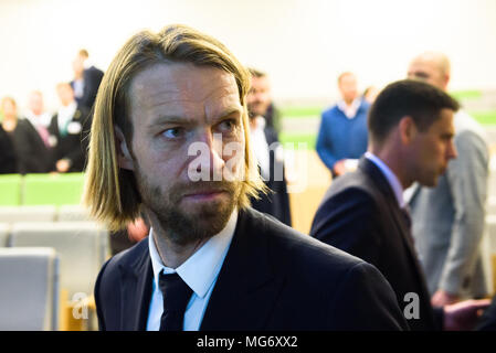 Riga, Lettonie. Apr 27, 2018. Conférence de presse du nouveau président de la Fédération de football letton Kaspars Gorkss. Credit : Gints Ivuskans/Alamy Live News Banque D'Images