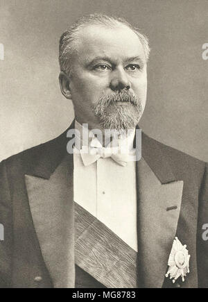 Raymond Poincaré (1860-1934), président de la République française (1913), Raymond Poincaré Nicolas Landry (1860 - 1934) Homme d'État français qui a servi trois fois comme 58e premier ministre de la France, et en tant que président de la France de 1913 à 1920. Banque D'Images