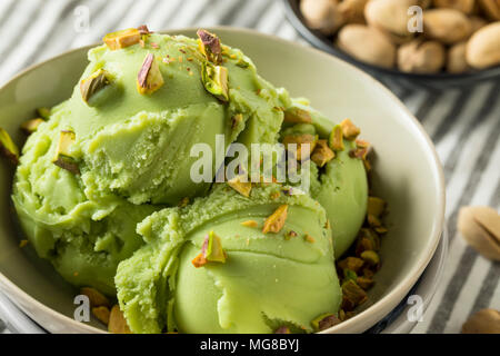 Vert Maison Glace Pistache prêt à manger Banque D'Images