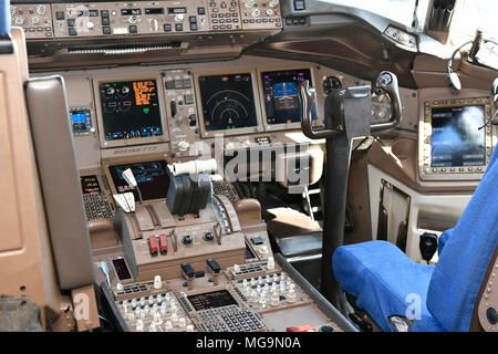 Cockpit, afficher, Air China, China Airways, B 777-300ER, B777, 300, avion, avion, Avion, Aéroport Munich, MUC, Allemagne, Banque D'Images