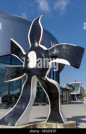 Sculpture à stage theatre an der Elbe, Hambourg, Allemagne, Europe Banque D'Images