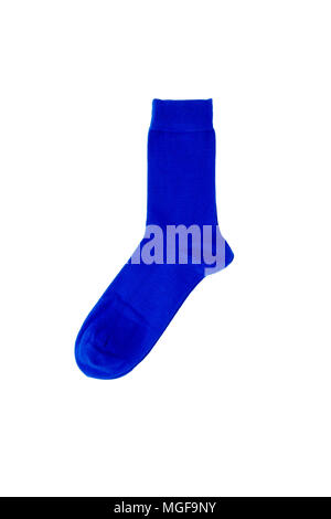 Une paire de chaussettes bambou moderne situé dans le quartier animé de couleur bleue sur fond blanc. Vue d'en haut. Banque D'Images