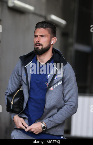 Swansea, Royaume-Uni. . Apr 28, 2018. Olivier Giroud de Chelsea avant le jeu. Premier League, Swansea City v Chelsea au Liberty Stadium de Swansea, Pays de Galles du Sud le samedi 28 avril 2018. Cette image ne peut être utilisé qu'à des fins rédactionnelles. Usage éditorial uniquement, licence requise pour un usage commercial. Aucune utilisation de pari, de jeux ou d'un seul club/ligue/dvd publications. Photos par Andrew Andrew/Verger Verger la photographie de sport/Alamy live news Crédit : Andrew Orchard la photographie de sport/Alamy Live News Banque D'Images