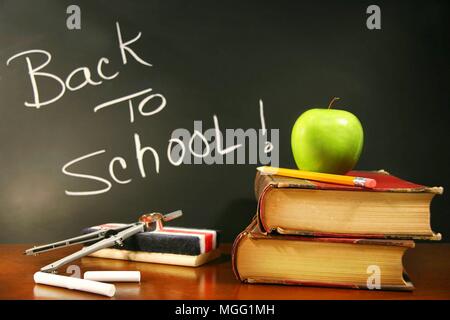 Il est à propos des vacances scolaires est terminée et que les étudiants sont nécessaires pour retourner à l'école. Banque D'Images