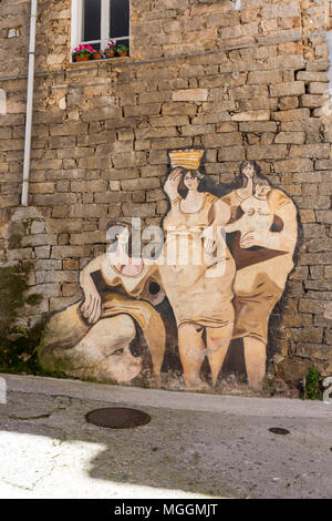 Murales Orgosolo en Italie depuis 1969 environ le mur peintures reflètent différents aspects de la Sardaigne, les luttes politiques et les questions internationales Banque D'Images