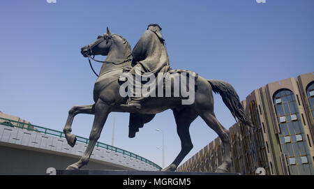La statue du roi Faisal I Le premier roi du royaume d'Irak en 1920, la statue en la forme du roi tenue arabe un cheval. La statue je Banque D'Images