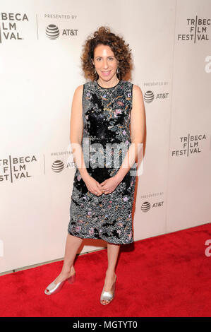 New York, USA - Le 28 avril 2018 : Jenny Carchman assiste à la clôture du Festival du film de Tribeca 2018 nuit 'Quatrième pouvoir' au CCMB Tribeca PAC le 28 avril 2018 à New York. Credit : Ron Adar/Alamy Live News Banque D'Images