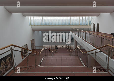 Colimaçon au Museum Ludwig, Cologne, Allemagne Banque D'Images