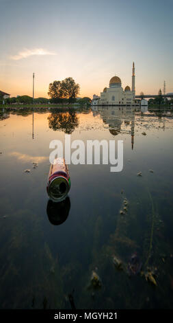 Mosquée As-Salam Puchong， La Malaisie Banque D'Images