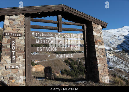 Conseil Bienvenue sur la Sierra Nevada, Granada province, Espagne Banque D'Images