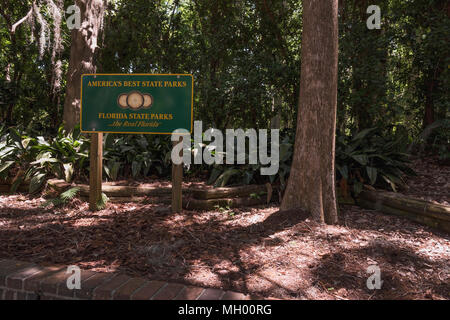 Americas Best Parcs Nationaux de l'État déclarant Billboard Florida State Parks le vrai Florida... Amériques Trois fois gagnante. Banque D'Images