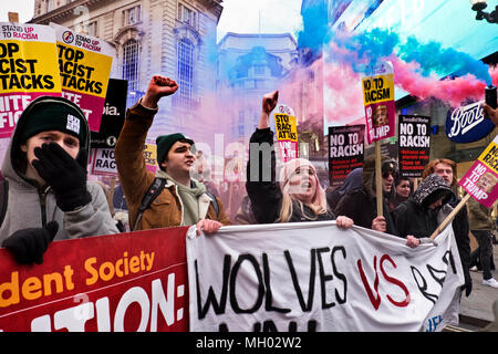 S'élever contre le racisme, la manifestation internationale à Londres pour marquer la Journée des Nations Unies contre le racisme. 17 mars 2018 Banque D'Images