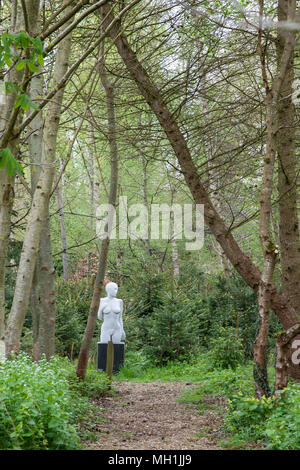 Parc de Sculptures de Cotswold à Somerford Keynes nr Cirencester Gloucestershire Banque D'Images