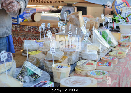 Profitez du week-end un marché de producteurs dans la Petite Italie, San Diego ville balnéaire avec des fournisseurs, de l'alimentation, de divertissement et de nombreuses possibilités d'achat Banque D'Images