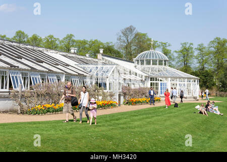 La Véranda, serre à Chiswick House gardens, Burlington Road, Ealing, London Borough of London, Greater London, Angleterre, Royaume-Uni Banque D'Images