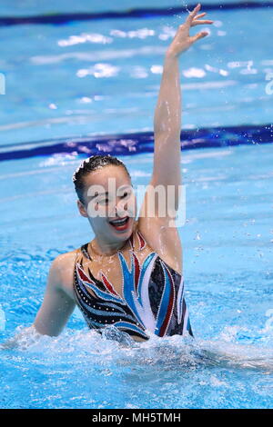 Yumi Ota, 30 avril 2018 Natation artistique : le 94e du Championnat de natation artistique Japon 2018 ouvert gratuitement en solo au final Tatsumi International Swimming Center, Tokyo, Japon. Credit : Sho Tamura AFLO SPORT/Alamy Live News Banque D'Images