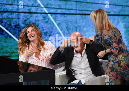 Milan, à quelle heure les invités de cet épisode de Fabio Fazio sont Matteo Renzi, Eusebio Di Francesco, Vanessa Incontrada, Claudio Bisio, avec le toujours présent Luciana Littizzetto. 29/04/2018, Milan, Italie Banque D'Images