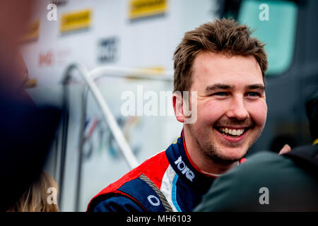 Castle Donington, Leichestershire, UK. 29 avril, 2018. Pilote de course BTCC Tom Ingram et Speedworks Motorsport lors de la Dunlop MSA British Touring Car Championship au circuit de Donington Park (photo de Gergo Toth / Alamy Live News) Banque D'Images