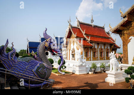 Ban Den temple est un temple thaïlandais qui est situé dans la partie nord de la Thaïlande c'est l'un des plus beaux et célèbres temples thaï à Chiang Ma Banque D'Images